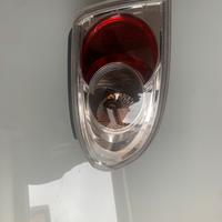 Fanali posteriori mazda 2 mod DY restiling