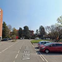 Stanza ad Albiate con posto auto libera subito
