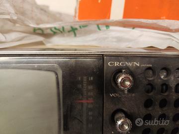 mini televisioni in bianco e nero datate funziona.