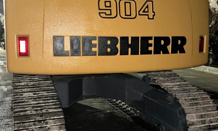 Escavatore Liebherr 904