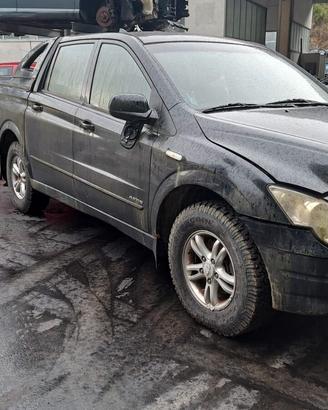 SSANGYONG ACTYON 2010 SOLO PER RICAMBI