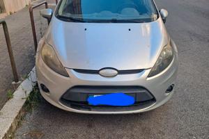 Ford fiesta 2010 gpl