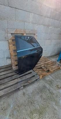 Portella post sx ford focus 2016 stw