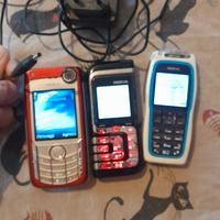 3 nokia + 1 caricabatteria