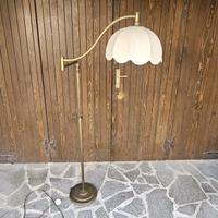 Lampada a piantana in ottone Mid Century