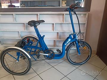 Triciclo elettrico