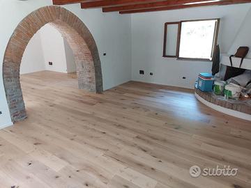 Parquet tavola spazzolata oliata nodata a Pesaro