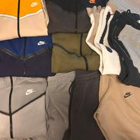 collezione nike tech (anche singolarmente)