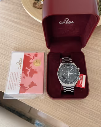 Omega speedmaster moonwatch