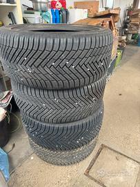 Treno di gomme invernali