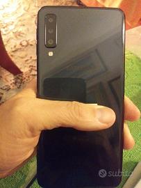 SAMSUNG GALAXY A7