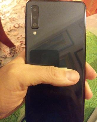 SAMSUNG GALAXY A7