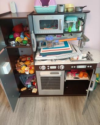 cucina attrezzata più lavanderia