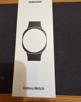 Samsung Galaxy Watch 9 bluetooth 40mm colore crema