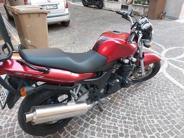 Kawasaki ZR 7 - 2000