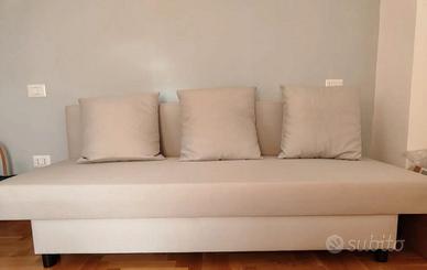 divano letto Ikea Asarum 