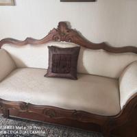 Divanetto a barca Luigi Filippo in noce massello