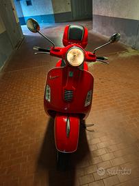 vespa 300