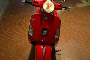 vespa 300