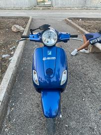 Vespa lx