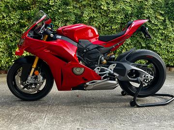 Panigale V4S 2025