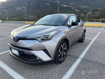 Toyota C-HR 1.8 Hybrid Lounge First Edition