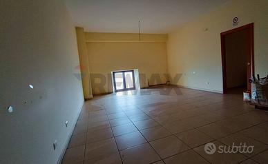 Locale Commerciale - Enna