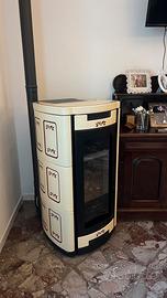 Stufa a pellet 30 KW Moretti