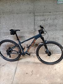 MTB KONA