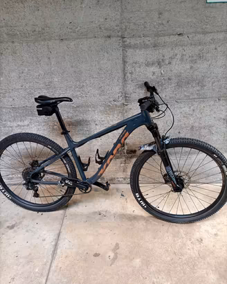 MTB KONA