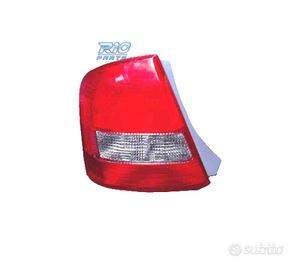 FANALE SINISTRO PER MAZDA 323 SEDAN 4P 98-03