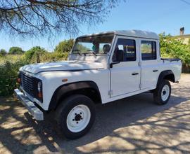 LAND ROVER Defender Crew cab 110 td5