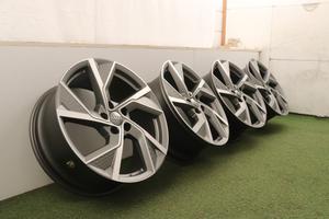 Cerchi in lega Audi A3 A3L RS3 S3 19 ORIGINALI