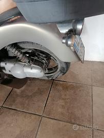 Aprilia Scarabeo 125 - 2000