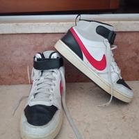 Scarpe Nike court Borough Mid 2 GS numero 39