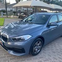 BMW 118 d 5p. Automatic Advantage