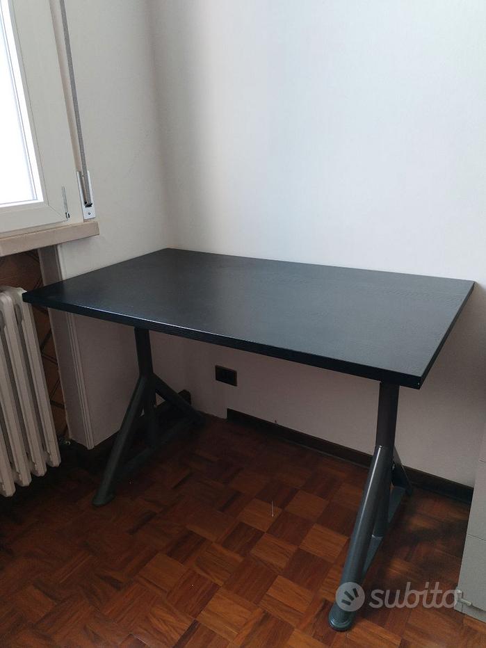 Trotten Ikea Scrivanie Ufficio Angolari Scrivania Regolabile Ikea