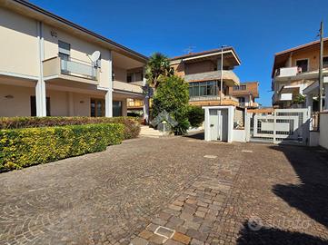 VILLA SINGOLA A SAN MARCELLINO