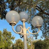 Lampioni da giardino a 4 luci – stile classico