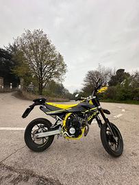 Moto SWM 125