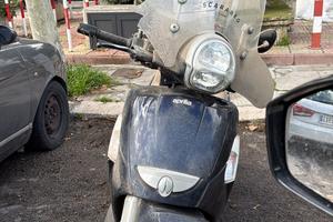 Aprilia scarabeo 500 con 38 mila kilometri perfett