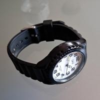 Orologio analogico-digitale

