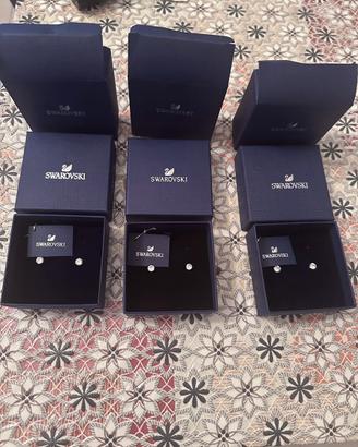 Orecchini Swarovski punto luce x3