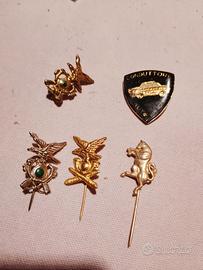 spille distintivi militari