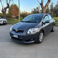 Toyota Auris 1.4 D-4D 90 CV