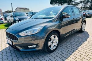 Ford Focus 1.6 120 CV GPL Titanium