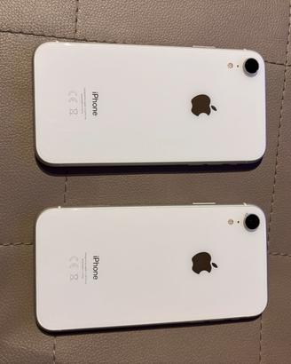 2 APPLE  IPHONE XR