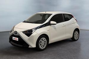 Toyota Aygo 5 Porte Aygo 5p 1.0 x-business m-mt 72