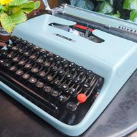 Olivetti lettera 22