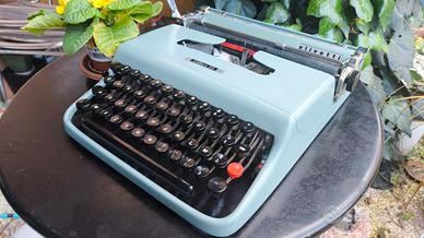 Olivetti lettera 22